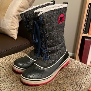 Sorel Tivoli 12" insulated winter boots W10